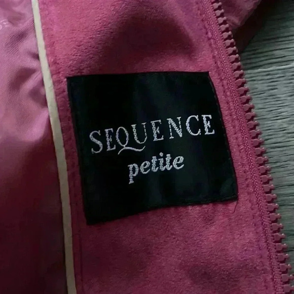 🌸3/$30🌸séquence Petite | Burgundy suede jacket with removable hood - Picture 11 of 12